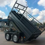 Remolque basculante hidráulico de 2 ejes con ruedas externas
