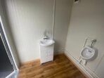 Contenedor Sanitario con Doble Cabina WC - Imagen 2
